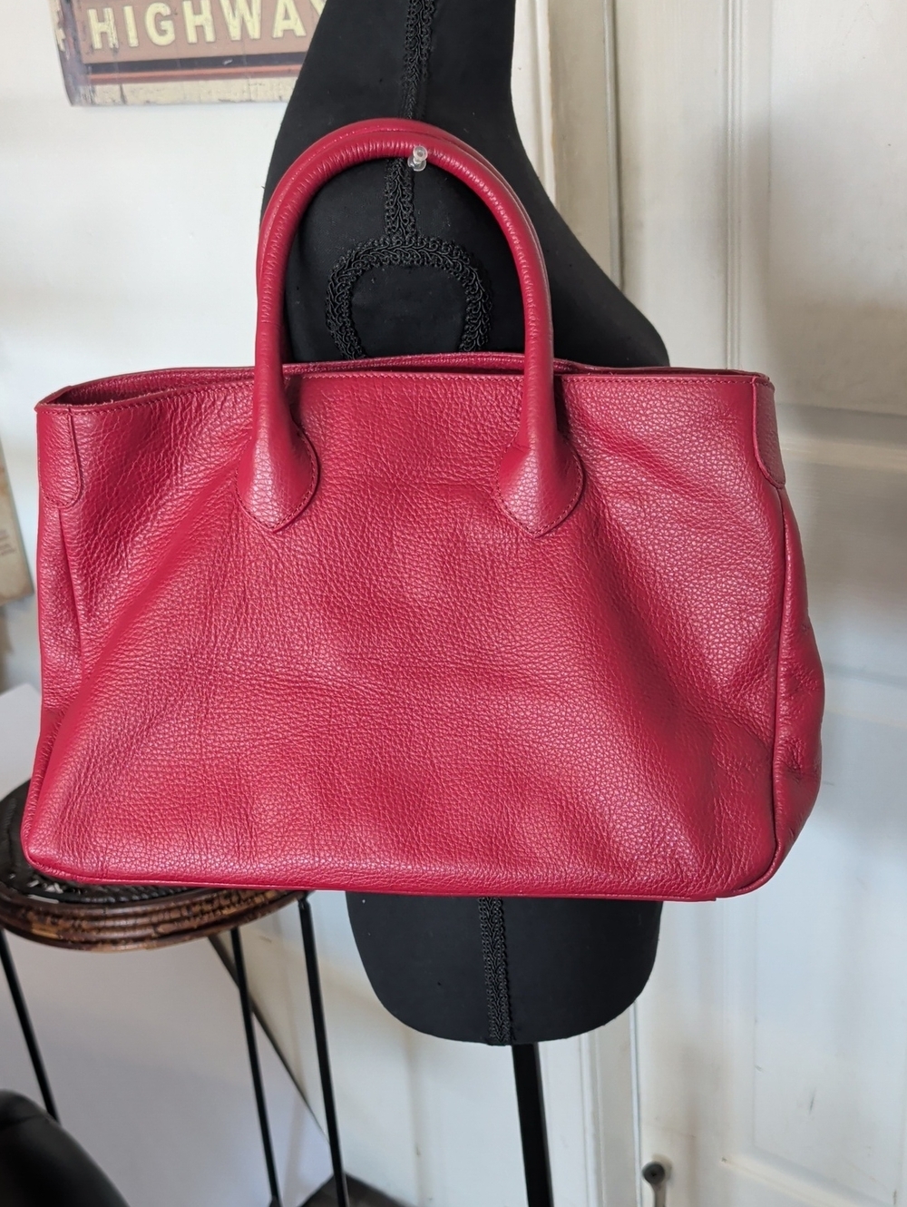 Mark & Graham Slouch Shoulder Bag Handbag - Red - Picture 6 of 16